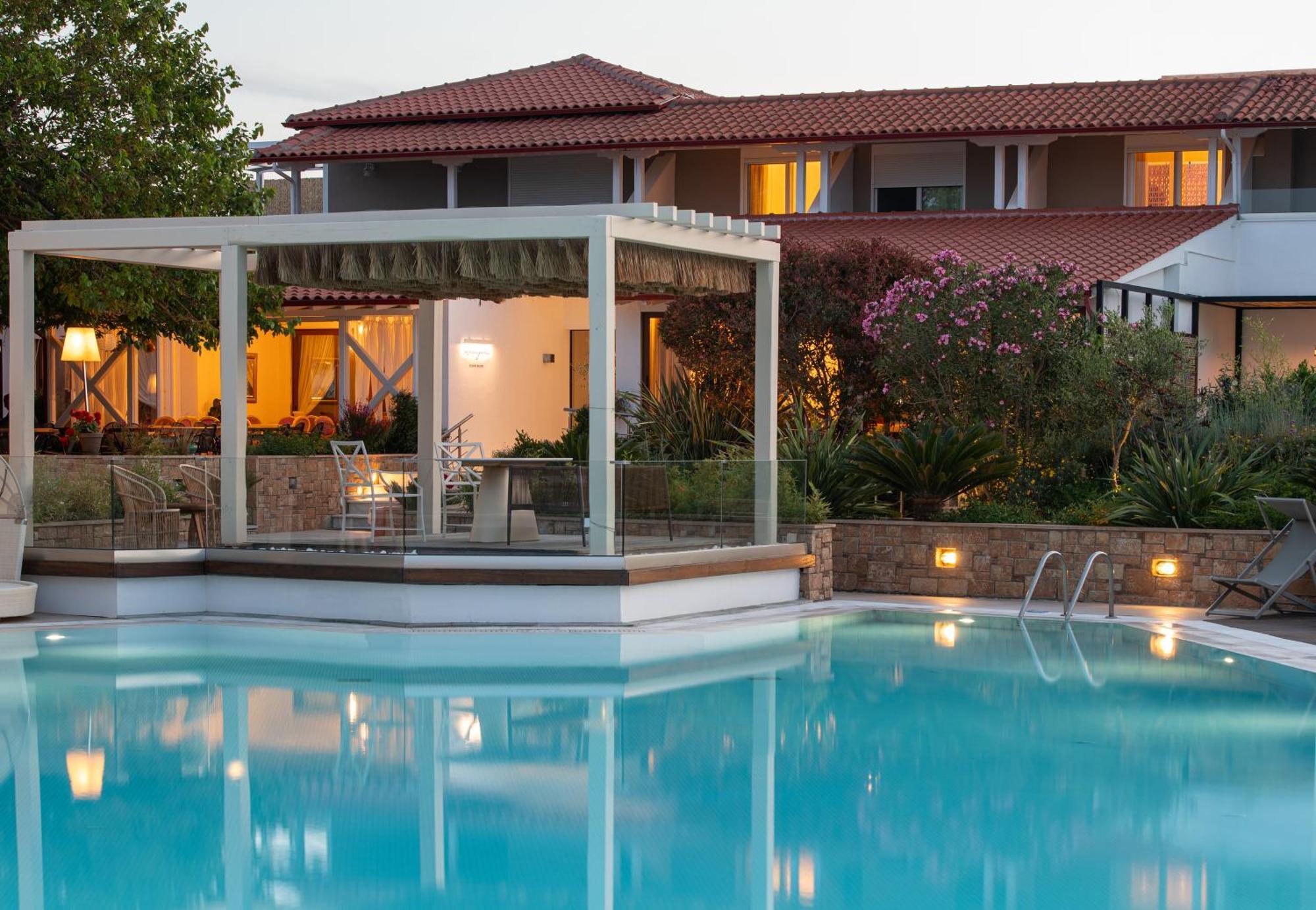 Antigoni Seaside Resort Chalkidiki Bagian luar foto